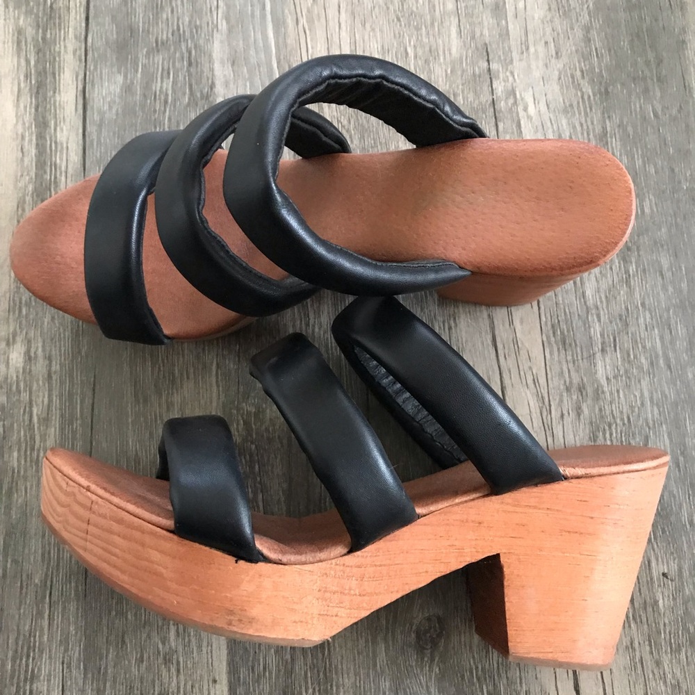 Free people clogs